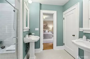 110 Smith St, Seattle, WA 98109 - Photo 14