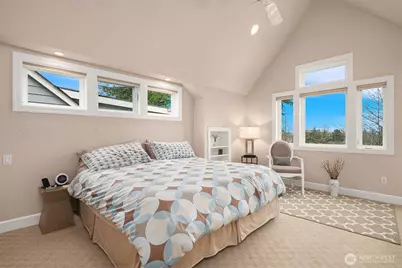 4721 45th Avenue NE, Seattle, WA 98105 - Photo 20