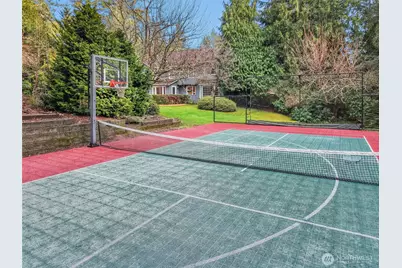 2641 262nd Place SE, Sammamish, WA 98075 - Photo 36