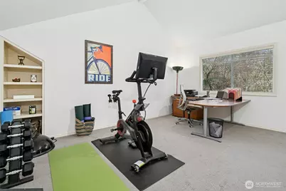 2641 262nd Place SE, Sammamish, WA 98075 - Photo 18