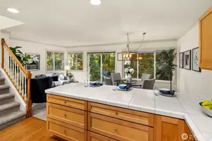 112 9th Ln, Kirkland, WA 98033 - Photo 12