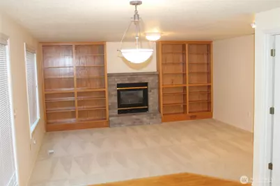 2120 NW Douglas Loop, Camas, WA 98607 - Photo 2