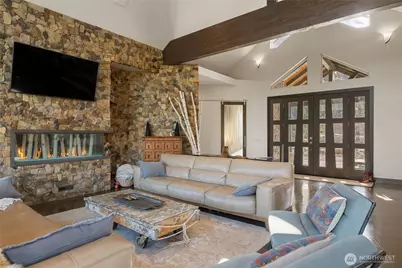 206 Mountain Lake Lane, Chelan, WA 98816 - Photo 4