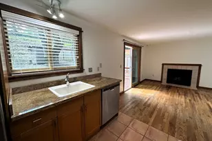 22467 NE 18th St, Sammamish, WA 98074 - Photo 32