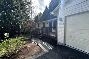 22467 NE 18th St, Sammamish, WA 98074 - Photo 4