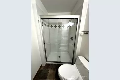 22467 NE 18th Street, Sammamish, WA 98074 - Photo 26