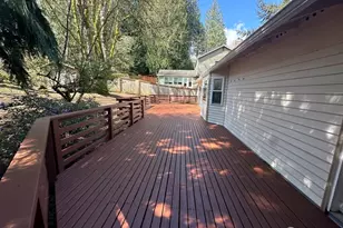 22467 NE 18th St, Sammamish, WA 98074 - Photo 8