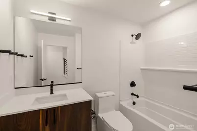 914 C 15th Avenue, Seattle, WA 98122 - Photo 22