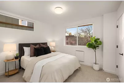 914 C 15th Avenue, Seattle, WA 98122 - Photo 8