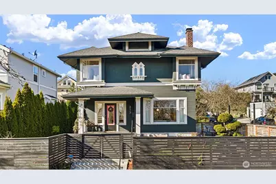 217 30th Avenue, Seattle, WA 98122 - Photo 1