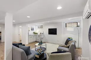 217 30th Ave, Seattle, WA 98122 - Photo 28