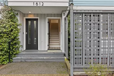 1612 California Avenue SW #B, Seattle, WA 98116 - Photo 2
