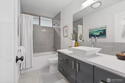 1612 California Avenue SW #B, Seattle, WA 98116 - Photo 8