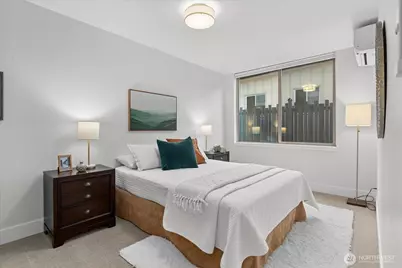 1612 California Avenue SW #B, Seattle, WA 98116 - Photo 8