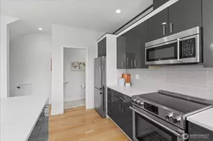 1612 California Ave SW, Seattle, WA 98116 - Photo 14