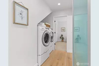 1612 California Avenue SW #B, Seattle, WA 98116 - Photo 6