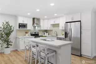 1126 14th Ave, Seattle, WA 98122 - Photo 12