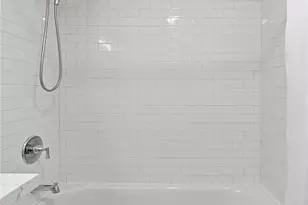 1126 14th Ave, Seattle, WA 98122 - Photo 26