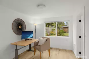 2520 166th Ave NE, Bellevue, WA 98008 - Photo 24