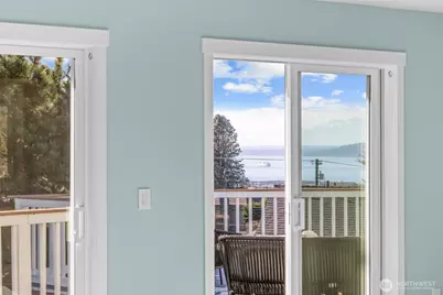 926 Dayton Street, Edmonds, WA 98020 - Photo 30