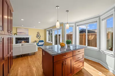 926 Dayton Street, Edmonds, WA 98020 - Photo 12