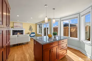 926 Dayton St, Edmonds, WA 98020 - Photo 12