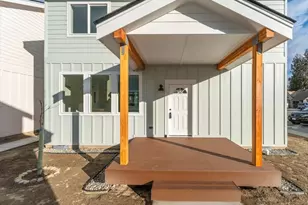 415 E Okanogan Ave, Chelan, WA 98816 - Photo 1