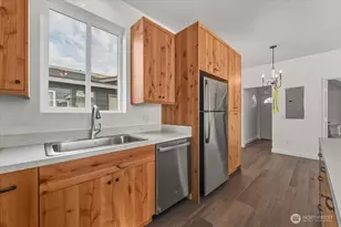 415 E Okanogan Ave, Chelan, WA 98816 - Photo 8