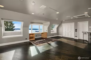 317 W Highland Dr, Seattle, WA 98119 - Photo 24