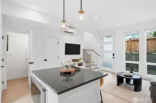 3112 W Raye St, Seattle, WA 98199 - Photo 10