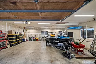 23210 SE 312th St, Black Diamond, WA 98010 - Photo 38