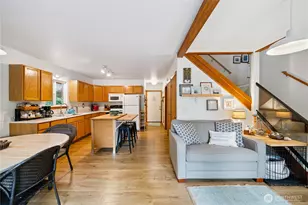 7370 Holiday Blvd, Anacortes, WA 98221 - Photo 8