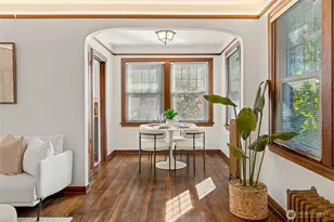 411 Boylston Ave E, Seattle, WA 98102 - Photo 10