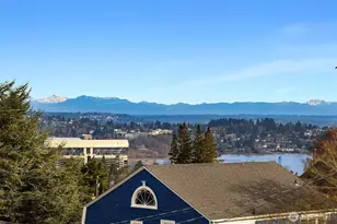 1208 E Newton St, Seattle, WA 98102 - Photo 2