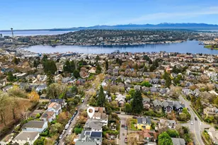 1208 E Newton St, Seattle, WA 98102 - Photo 38