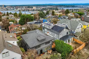 1208 E Newton St, Seattle, WA 98102 - Photo 6