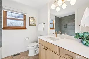 503 NW 203rd St, Shoreline, WA 98177 - Photo 16