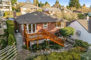 3635 43rd Ave W, Seattle, WA 98199 - Photo 30