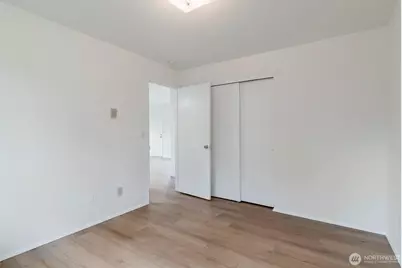 2815 - 2817 NE 7th Street, Renton, WA 98056 - Photo 10