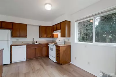 2815 - 2817 NE 7th Street, Renton, WA 98056 - Photo 8