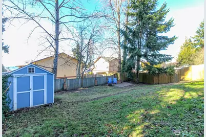 24041 26th Avenue S, Des Moines, WA 98198 - Photo 30