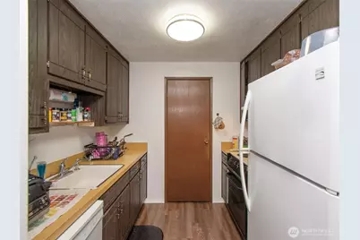 813 E Second Street, Port Angeles, WA 98362 - Photo 6