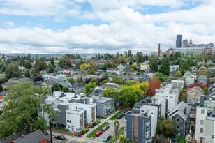 2123 E James St, Seattle, WA 98122 - Photo 2