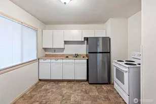 117 Sheridan Rd, Bremerton, WA 98310 - Photo 8