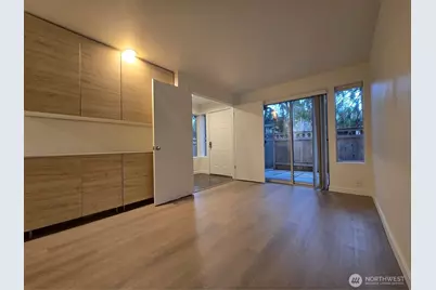 1817 11th Avenue W #F, Seattle, WA 98119 - Photo 14