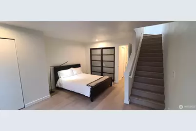 1817 11th Avenue W #F, Seattle, WA 98119 - Photo 8
