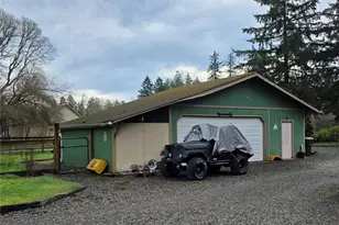 11025 Vancil Rd SE, Yelm, WA 98597 - Photo 14