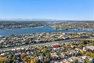 2214 Broadway E, Seattle, WA 98102 - Photo 28