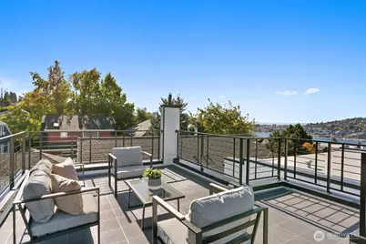 2214 Broadway E #B, Seattle, WA 98102 - Photo 26