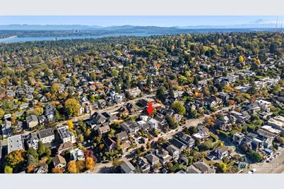 2214 Broadway E #B, Seattle, WA 98102 - Photo 30